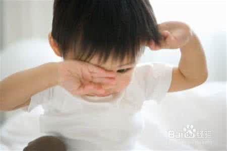 小孩子多动应该怎么办